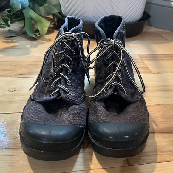 Palladium Pampa Hi Lace-up Boot Black Men’s 10 - Picture 2 of 8